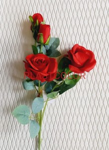 RÓŻA GAŁĄZKA 70CM